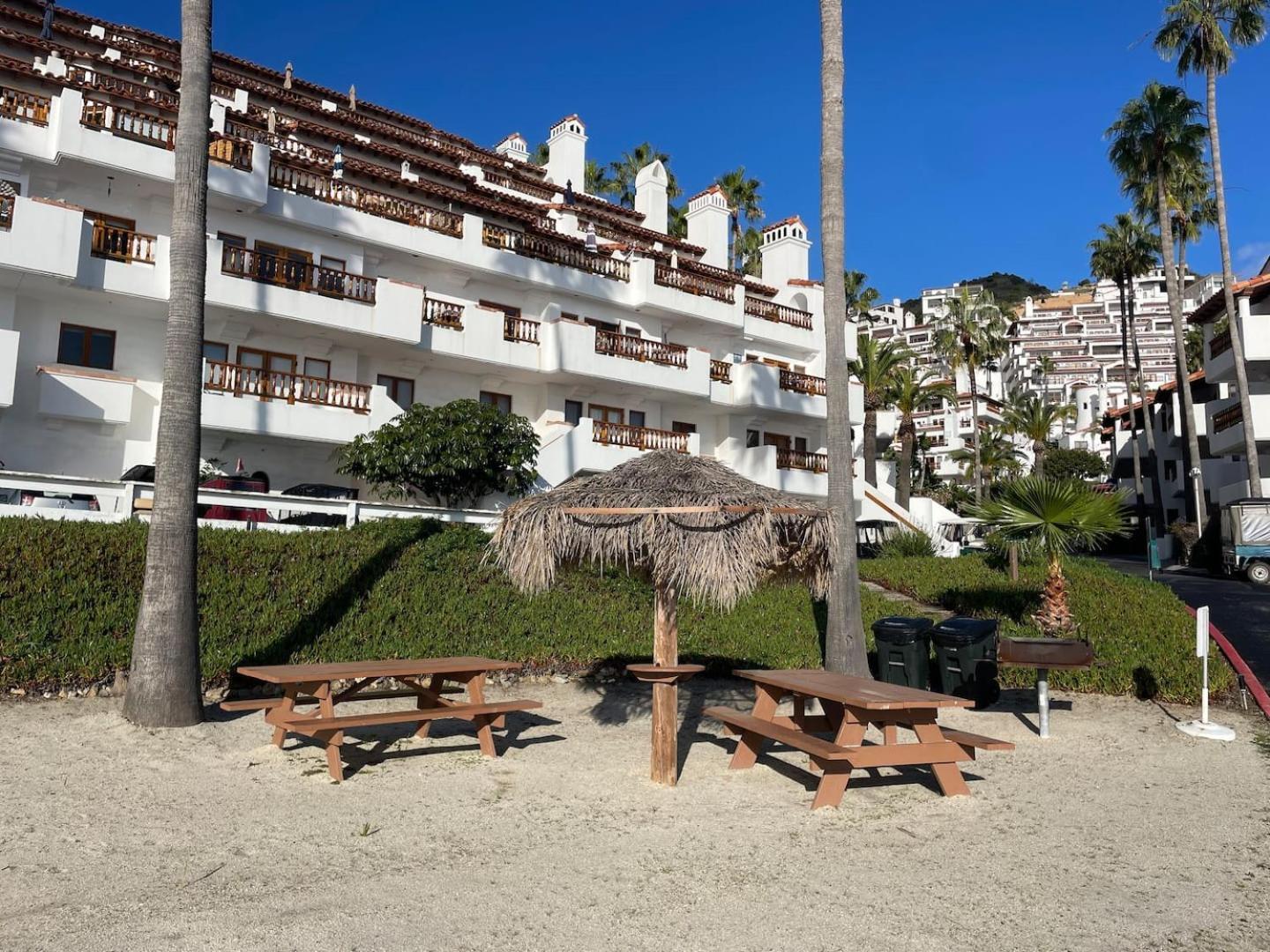 Апартаменты Catalina Island Getaway With 6 Seat Golf Cart Ac Авалон Экстерьер фото